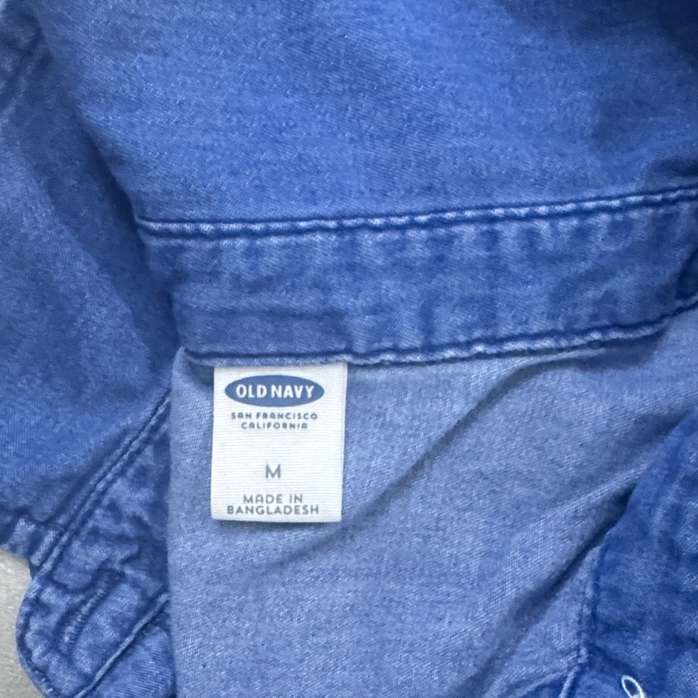 Old Navy Chambray Button Up Shirt Dress.  Sz M - Picture 6 of 8